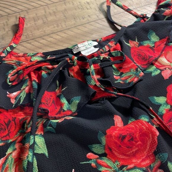 Romantic Summer Evening Rose Blouse with Sexy Off Shoulders. Pack for vacation - Picture 4 of 14